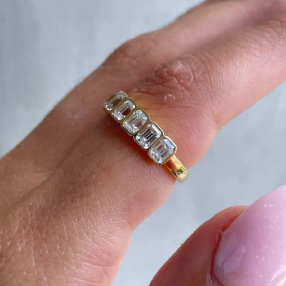 /public/photos/live/Emerald Cut Moissanite Wedding Set Half Eternity Band 544 (4).webp